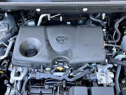 Used 2024 Toyota RAV4 XLE Premium FWD image 32