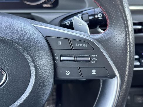 Used 2023 Hyundai Sonata SEL Plus w/ Preferred Accessory Package image 12