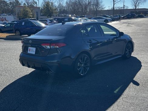 Certified 2025 Toyota Corolla SE image 5