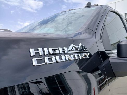 Certified 2025 Chevrolet Silverado 2500 High Country w/ Technology Package AWD/4WD image 42