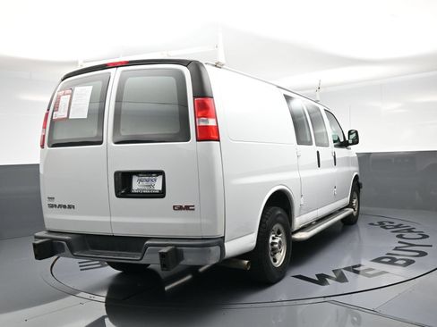 Used 2021 GMC Savana 2500 w/ Driver Convenience Package RWD image 9