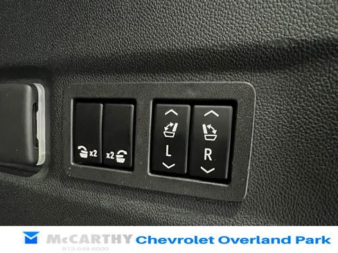 Used 2024 Chevrolet Suburban RST w/ Luxury Package AWD/4WD image 33