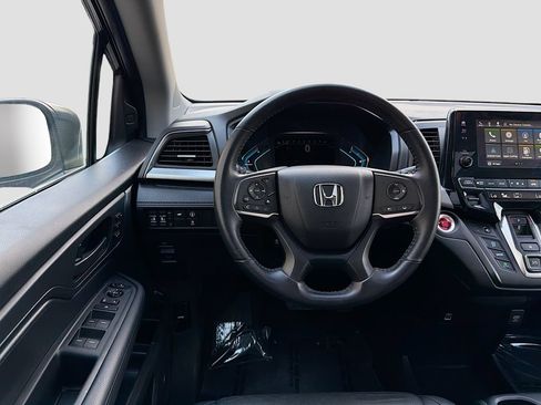 Used 2024 Honda Odyssey EX-L image 22