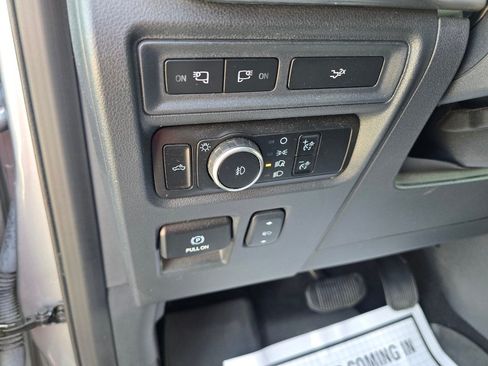 Used 2023 Ford F150 Lariat w/ FX4 Off-Road Package AWD/4WD image 26