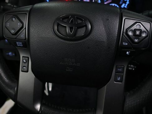 Used 2022 Toyota Tacoma TRD Pro image 19