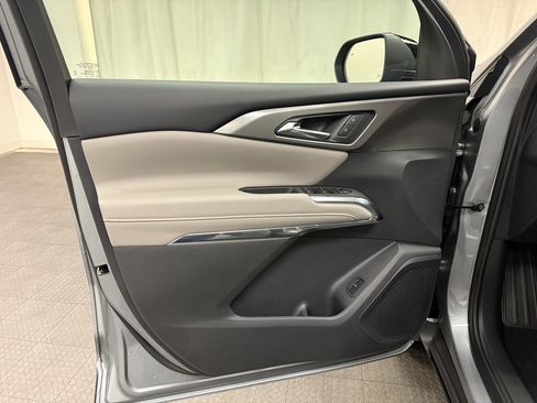 New 2026 Chevrolet Traverse LT w/ Midnight/Sport Edition image 25