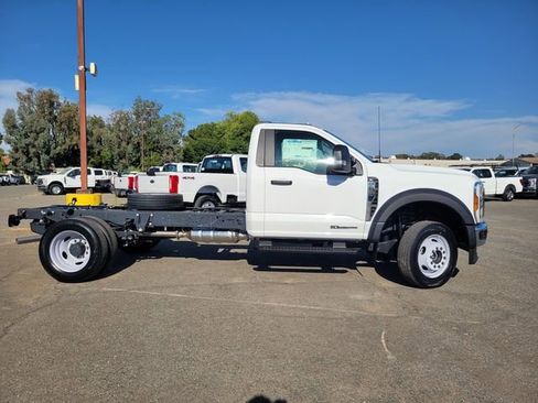 New 2024 Ford F550 4x4 Regular Cab Super Duty image 5