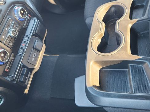 Used 2022 GMC Sierra 2500 SLE w/ SLE Convenience Package image 25