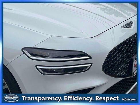 Used 2024 Genesis G70 3.3T Advanced w/ Sport Prestige Package image 10