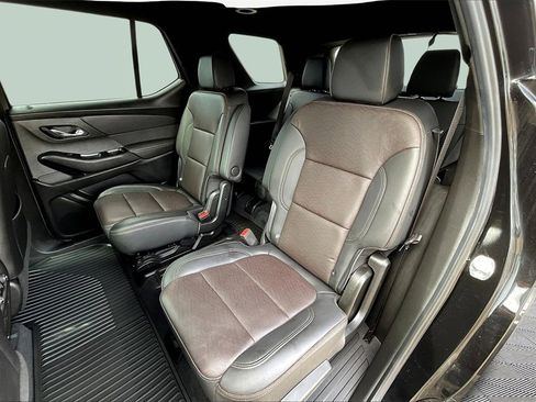 Used 2023 Chevrolet Traverse High Country image 26
