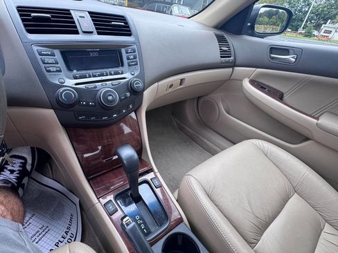 Used 2007 Honda Accord EX image 13