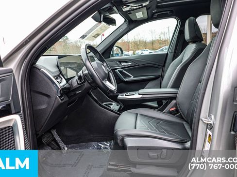 Used 2025 BMW X1 xDrive28i image 19