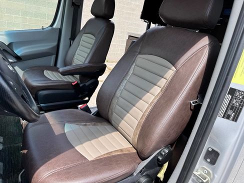 Used 2018 Mercedes-Benz Sprinter 3500 image 12