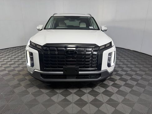 Used 2023 Hyundai Palisade Limited w/ Cargo Package FWD image 11