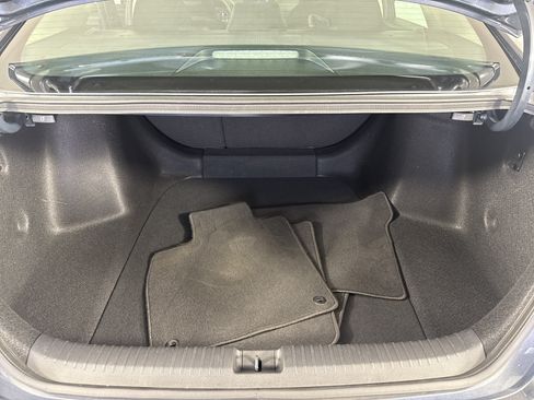 Certified 2023 Honda Accord EX image 21