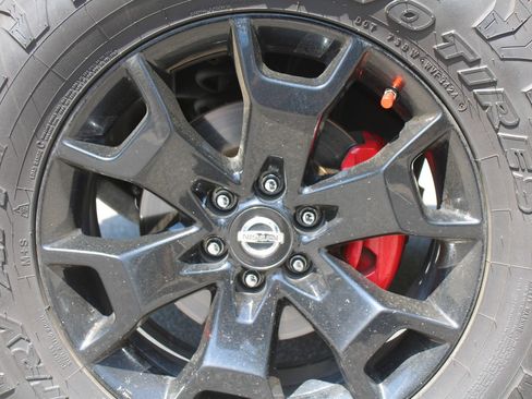 Used 2019 Nissan Frontier SV w/ Value Truck Package RWD image 18