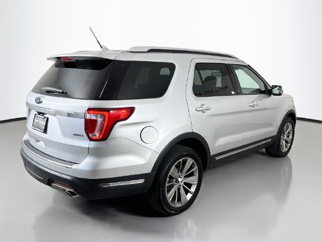 Used 2018 Ford Explorer Limited AWD/4WD image 7