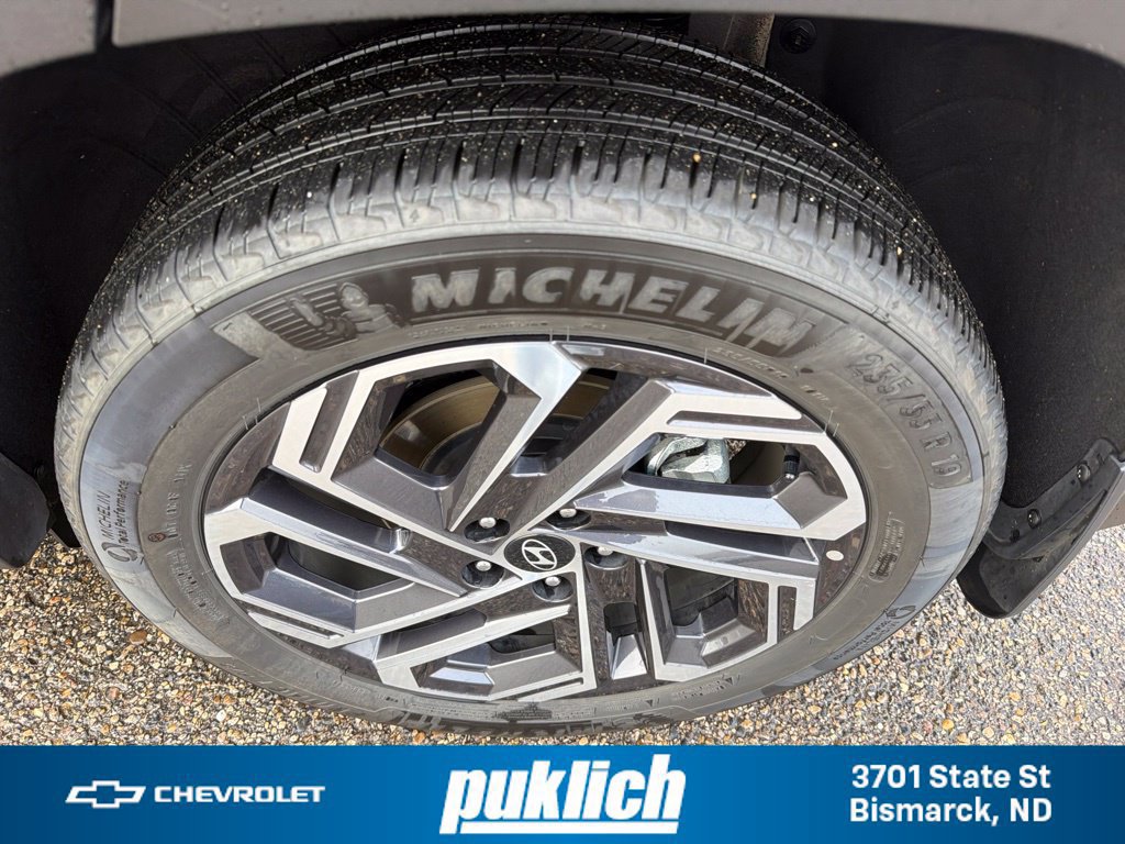 Used 2025 Hyundai Tucson Limited AWD/4WD image 29