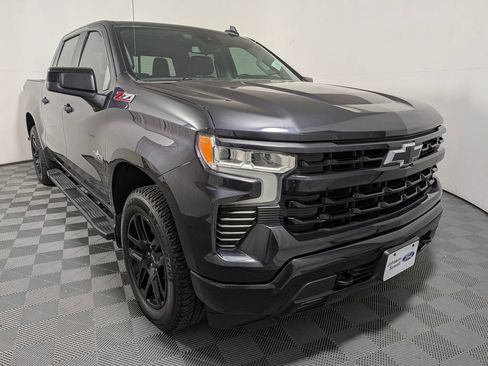 Used 2022 Chevrolet Silverado 1500 RST AWD/4WD image 1