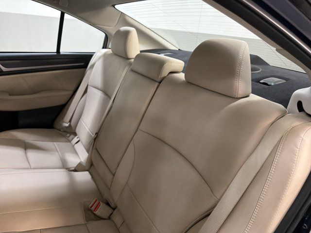 Used 2018 Subaru Legacy 3.6R Limited AWD/4WD image 20