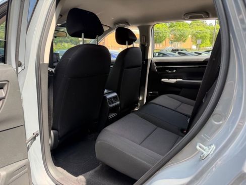 Used 2025 Honda CR-V LX image 30
