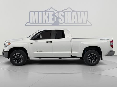 Used 2014 Toyota Tundra Limited w/ Limited Premium Package AWD/4WD image 3