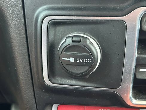 Used 2021 Jeep Gladiator Mojave AWD/4WD image 28
