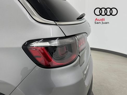 Used 2022 Jeep Compass Latitude image 5