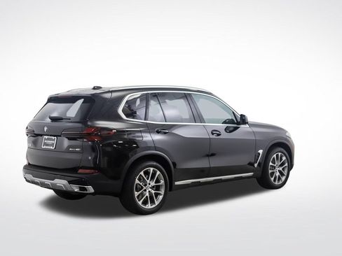 New 2026 BMW X5 xDrive40i AWD/4WD image 5