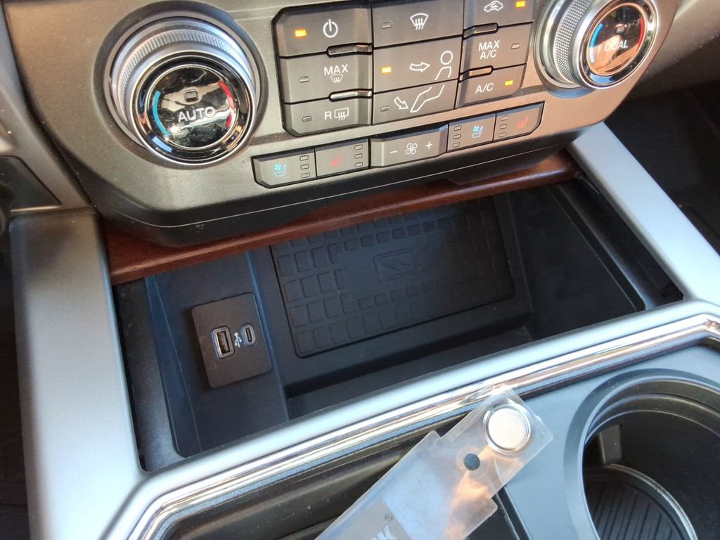 Used 2021 Ford F350 King Ranch w/ King Ranch Ultimate Package AWD/4WD image 39