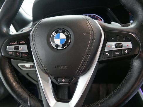 Used 2022 BMW X5 xDrive40i w/ Premium Package AWD/4WD image 25