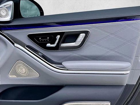 Certified 2022 Mercedes-Benz Maybach S 580 4MATIC image 19