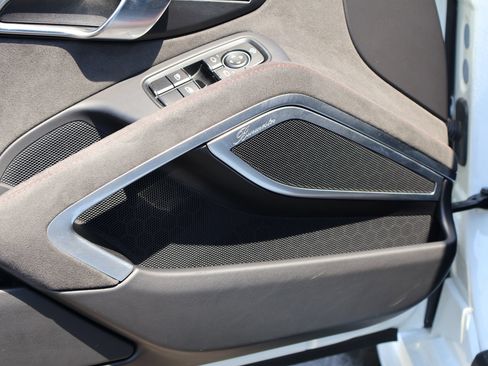 Used 2025 Porsche 718 Cayman GTS RWD image 15