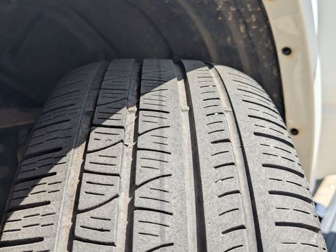 Used 2025 RAM 1500 Laramie w/ Night Edition image 36