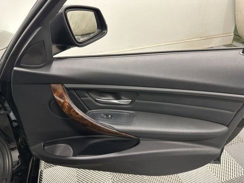 Used 2014 BMW 335i xDrive Sedan AWD/4WD image 30