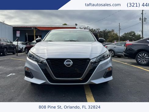 Used 2019 Nissan Altima 2.5 SR w/ SR Premium Package FWD image 1