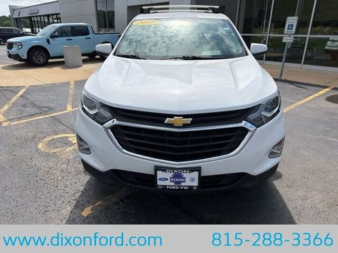 Used 2019 Chevrolet Equinox LT AWD/4WD image 2