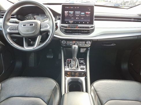 Certified 2022 Jeep Compass Limited w/ Sun and Sound Group image 16