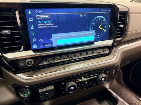 Certified 2022 Chevrolet Silverado 1500 LTZ w/ LTZ Premium Package image 14