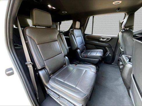 Used 2021 Chevrolet Tahoe High Country RWD image 18