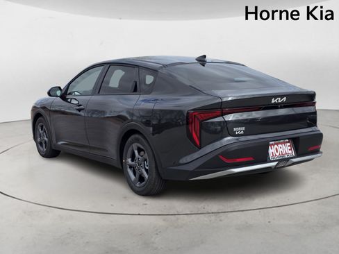 New 2026 Kia K4 FWD image 5