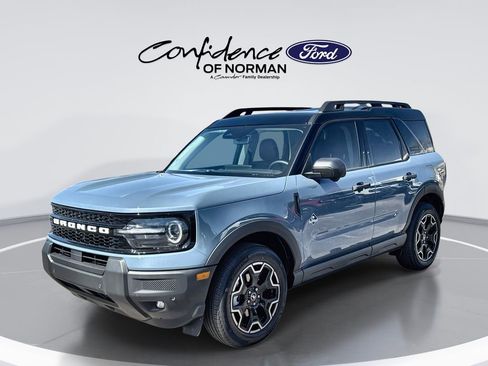 New 2026 Ford Bronco Sport Outer Banks w/ Outer Banks Tech Package+ AWD/4WD image 1