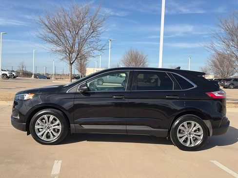 Used 2024 Ford Edge Titanium AWD/4WD image 6