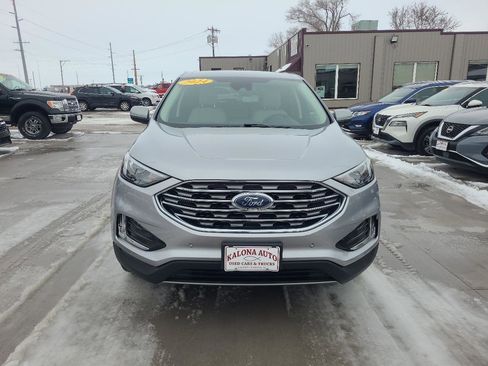 Used 2024 Ford Edge Titanium AWD/4WD image 3