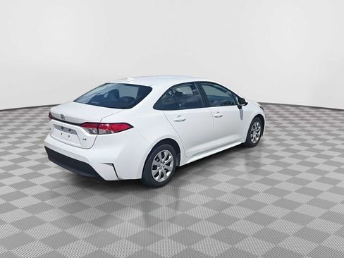 Used 2023 Toyota Corolla LE FWD image 8