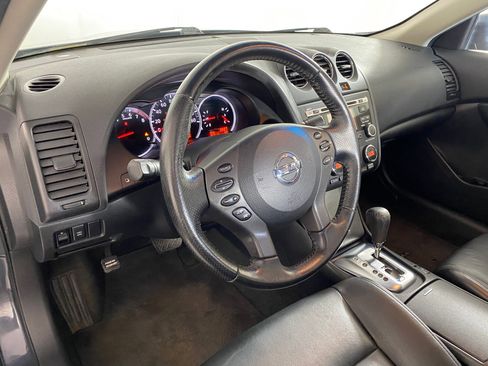 Used 2010 Nissan Altima 2.5 SL w/ SL Pkg image 4