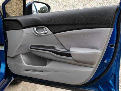 Used 2015 Honda Civic LX image 44