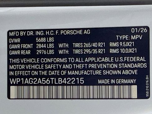 New 2026 Porsche Macan S image 38