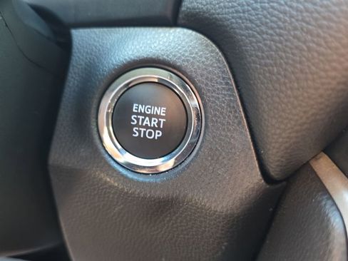 Used 2025 Toyota RAV4 XLE w/ Convenience Package image 22