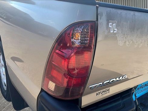 Used 2005 Toyota Tacoma 2WD Access Cab w/ Convenience Pkg image 28